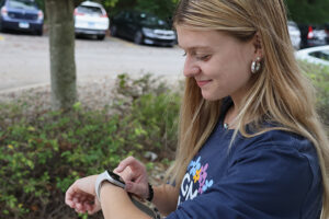 College Student uses Apple Watch